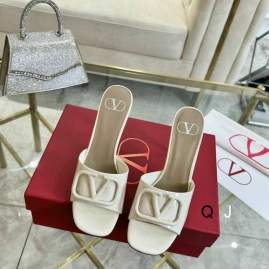 Picture of Valentino Shoes _SKUValentinosz35-40J111420315